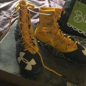 Soccer shoes for man, New size: 11.5